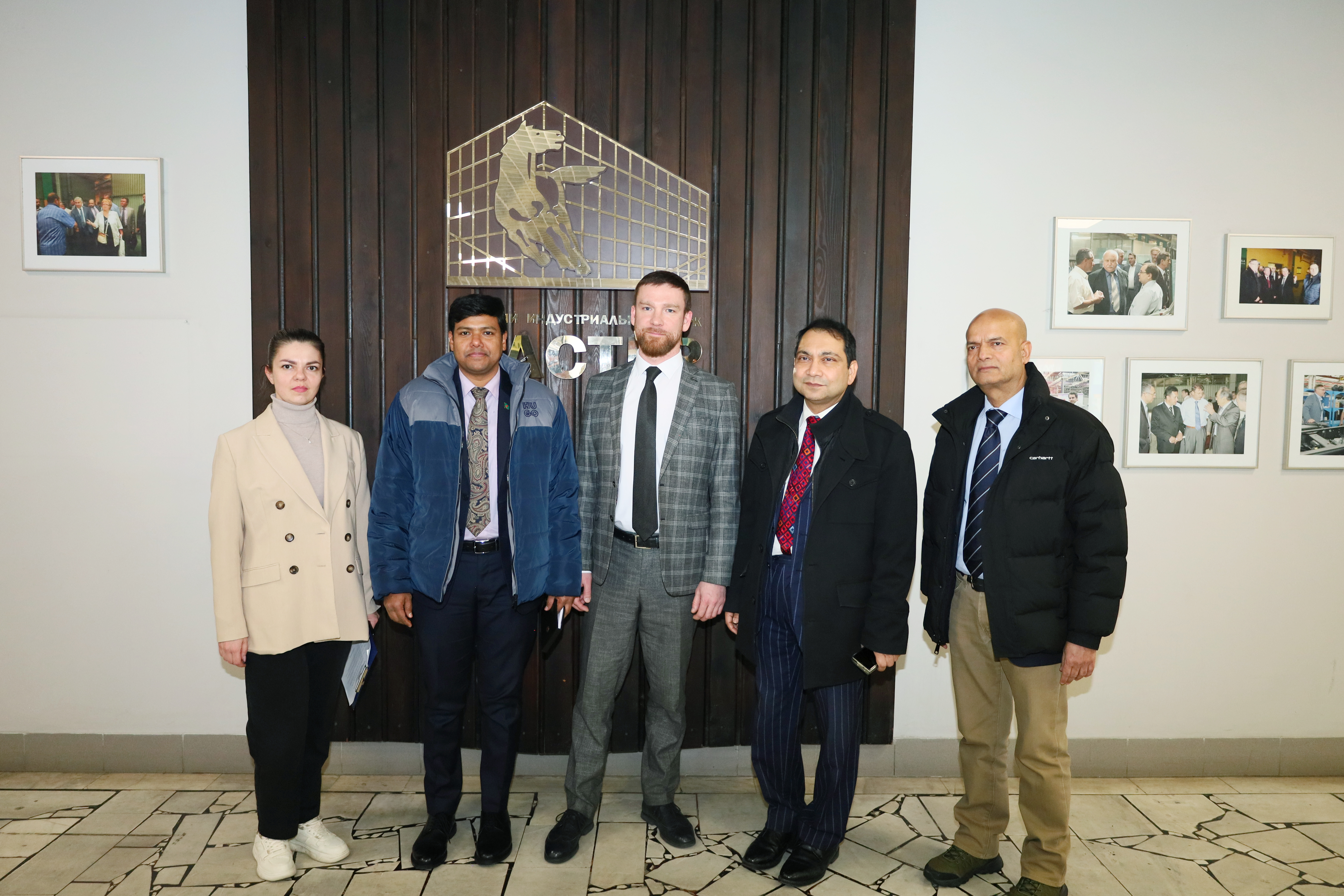 Визит с юга Азии: делегация Бангладеш в КИП «Мастер»