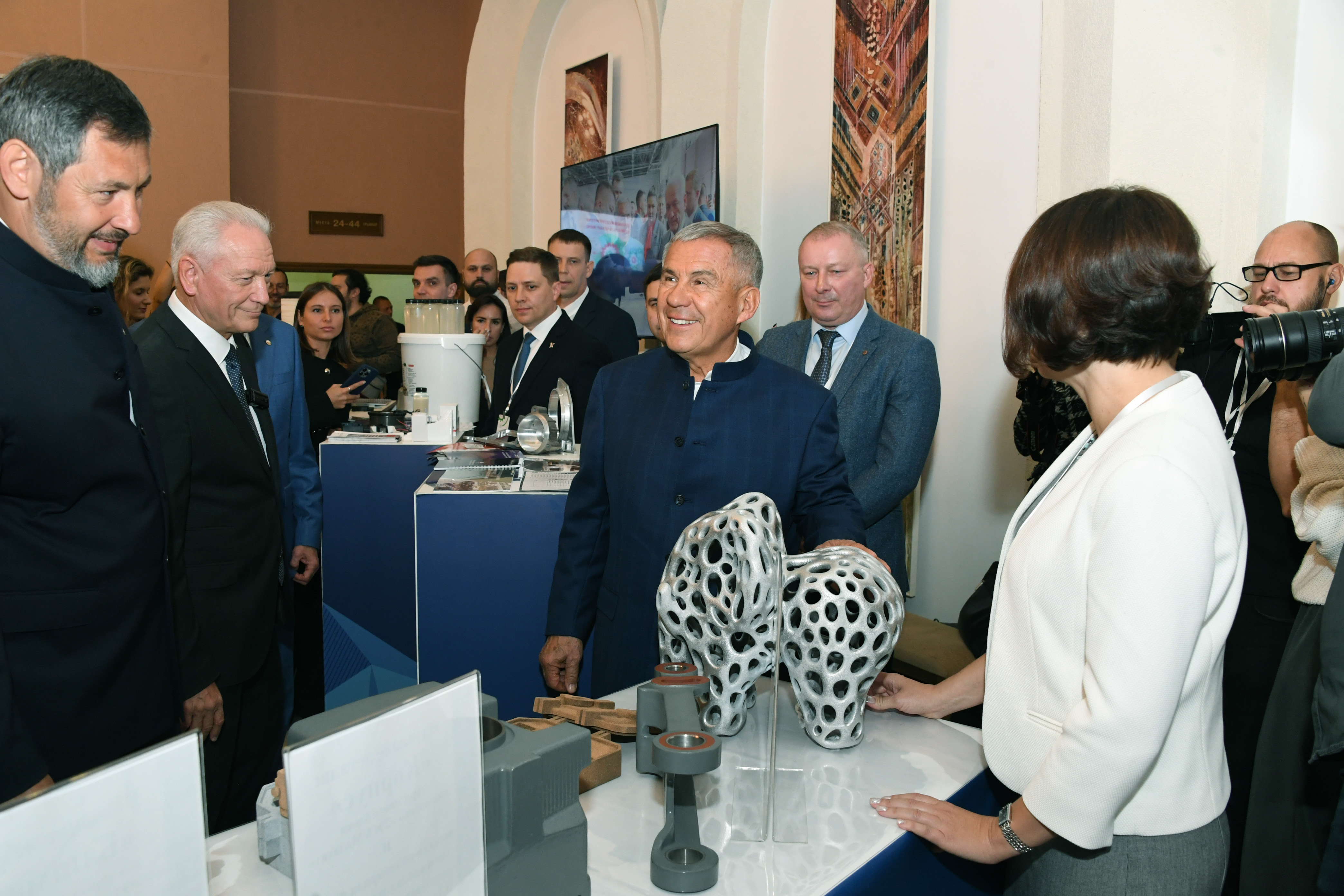 Башмак, корпус и рычаг – что их связывает?