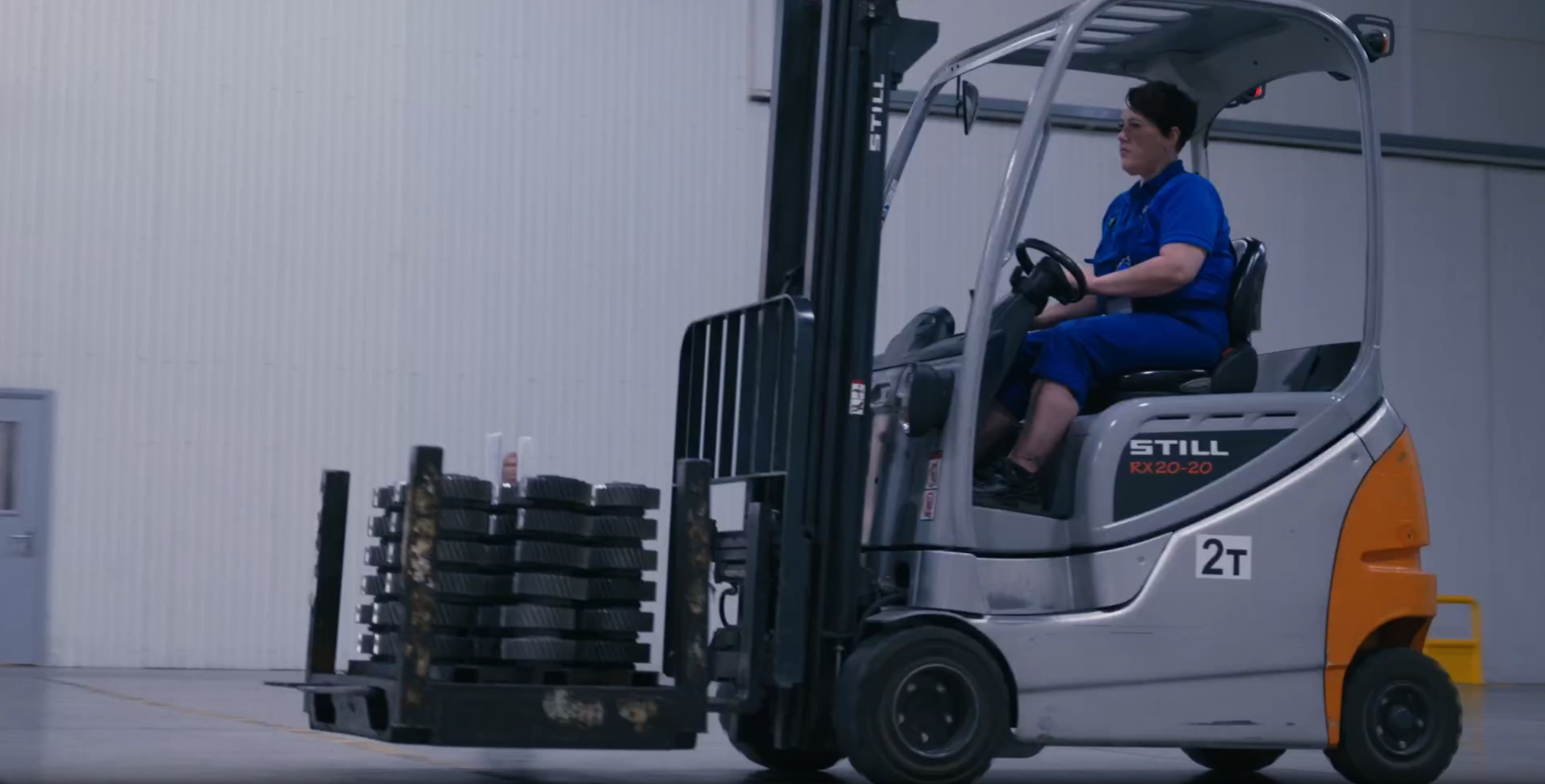 Десятки тысяч технологический решений за 20 лет! Заглянем на предприятие ЦФ «КАМА»!